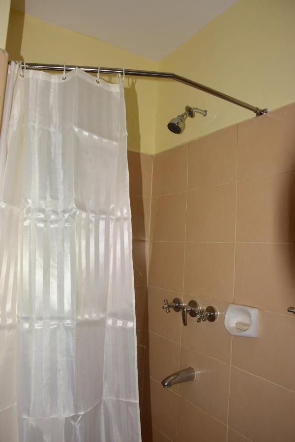 ניירובי Minimalistic Studio Apartments מראה חיצוני תמונה
